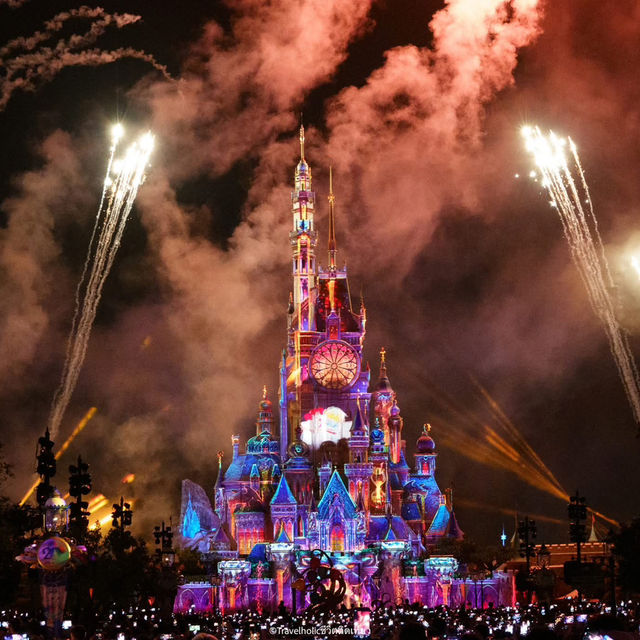 พลุฉลอง 20 ปี Hong Kong Disneyland  คือพีคมาก