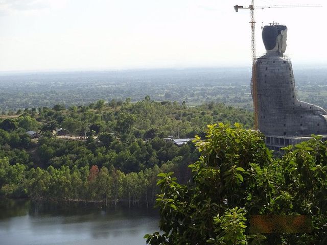 Laykyun Sekkya Buddha
