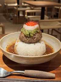 觀塘必食手打和牛漢堡扒丼飯