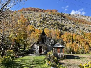 【Albania】Best Season for Hiking