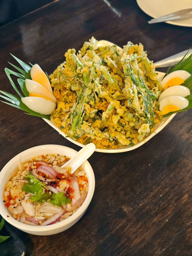 ร้านอาหารบ้านระเบียงน้ำ