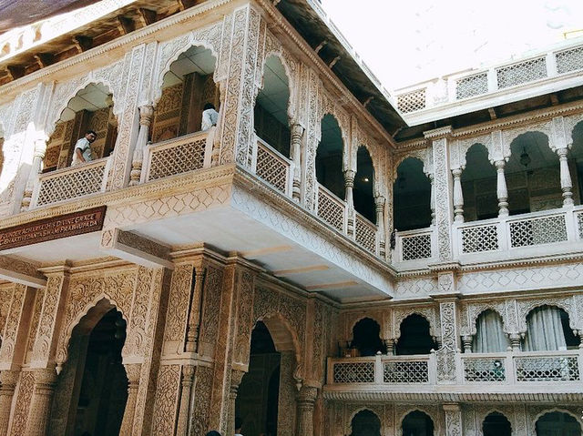 Sri Sri Radha Gopinath Temple