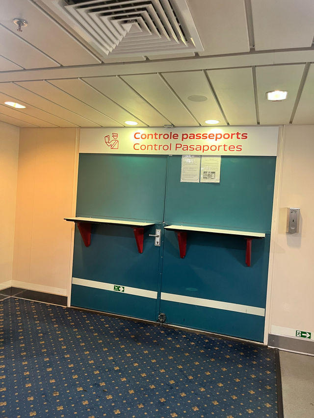 🛳スペインからモロッコへ海路で渡る|アルヘシラス港 → タンジェ港 🛳スペインからモロッコへ海路で渡る|アルヘシラス港 → タンジェ港