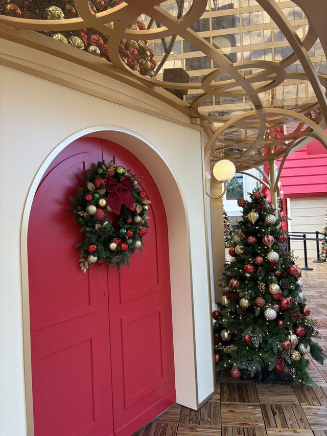 Statue Square – จัตุรัสรูปปั้นย่าน Central Statue Square – จัตุรัสรูปปั้นย่าน Central