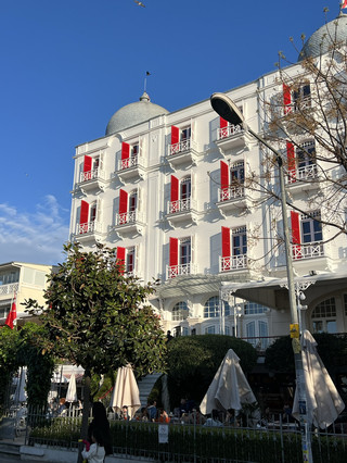 Istanbul: Adalar, Büyükada, Fatih, Beyoğlu, and Galatasaray — The Best.