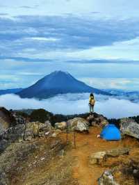Epic volcano hike! 