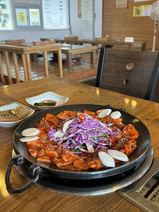 제주 우도 맛집 찾는다면 여기! 한치가 이렇게 부드럽다고?