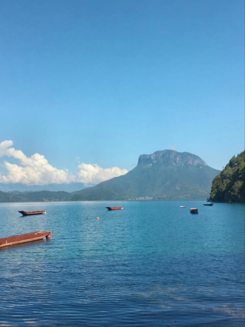 I Missed Nothing by Taking My Time at Lugu Lake