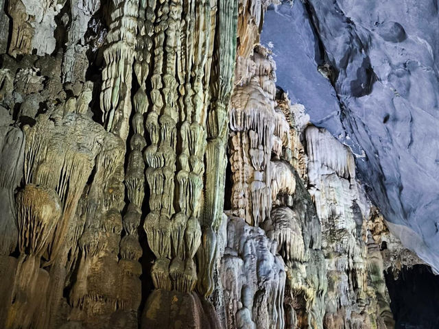 Phong Nha cave Vietnam 🇻🇳 