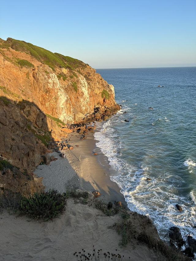 🌴 LA Layover: Coastal Escape from Santa Monica to Malibu 🌊