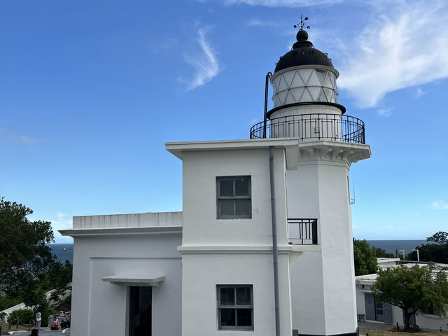 在海風中漫步：高雄燈塔小旅行