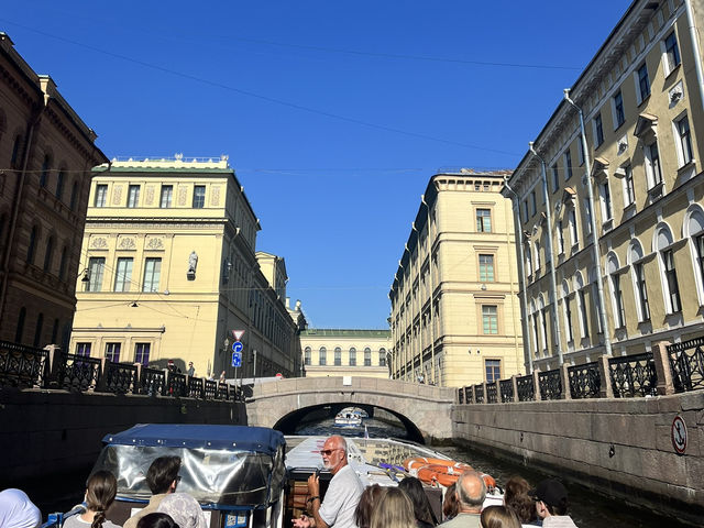 Afternoon Boat Trip Across the Channels in Saint Petersburg