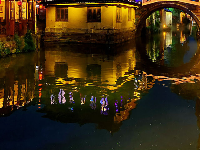Zhouzhuang by Night – Pure Magic on the Water