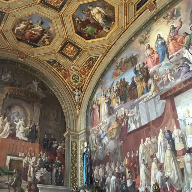 Vatican City🇻🇦A Divine Journey Through Art and History at the Vatican Museums! 🏛️✨
