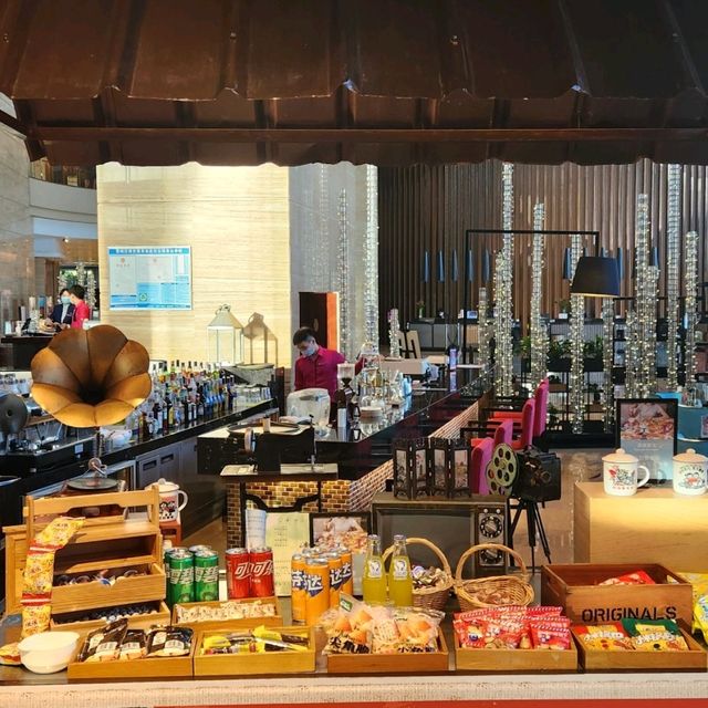 充滿童趣又豐富的自助晚餐