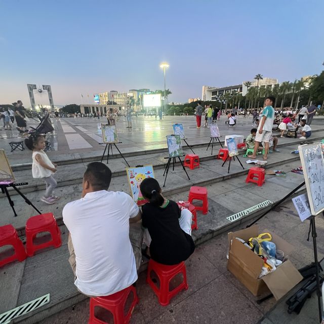 打卡龍華文化廣場