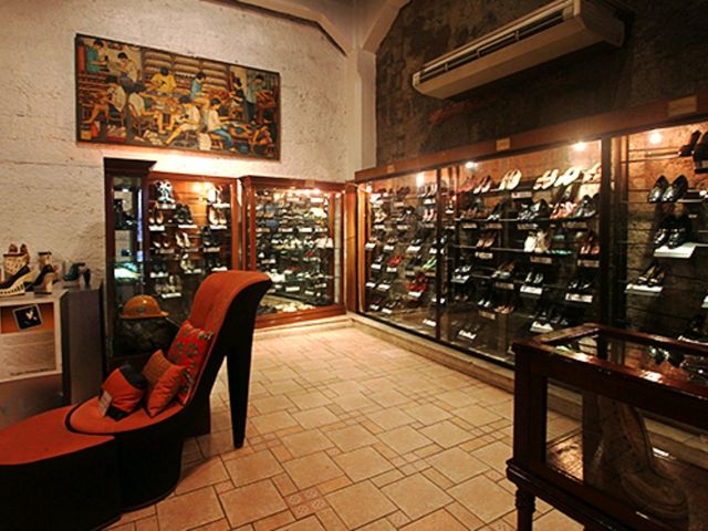 A Huge Collection of Shoes 🇵🇭