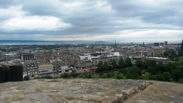 Discover Scottish history at the iconic Edinburgh Castle