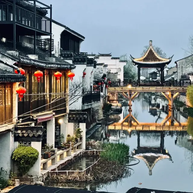 Shanghai's outskirts, far from the city, lies the peaceful and pristine ancient town of Taicang Shaxi