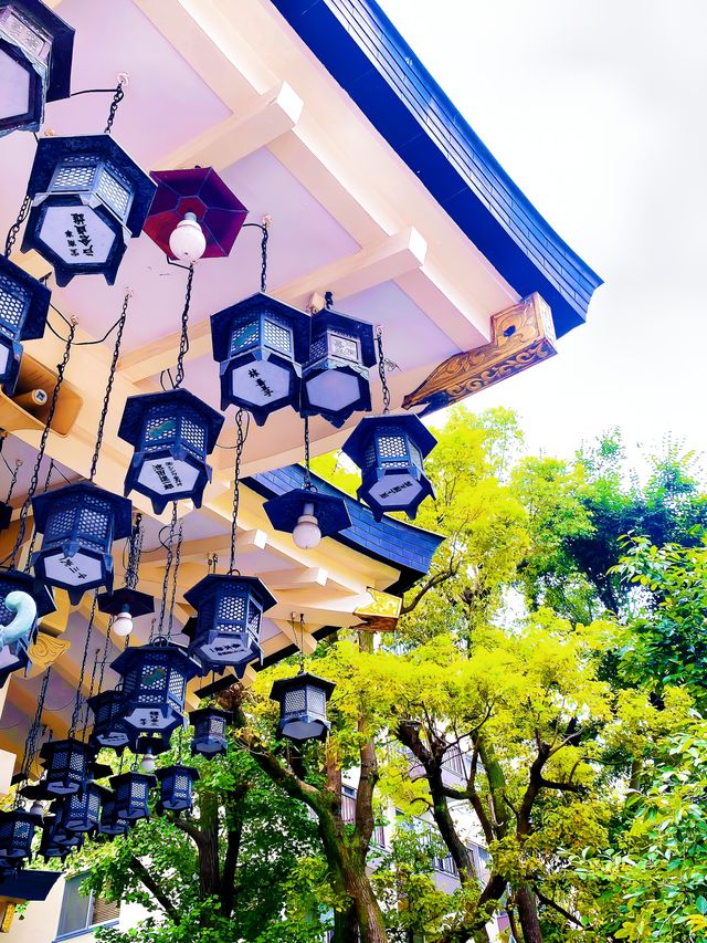 日本小眾免費打卡地丨難波八坂神社