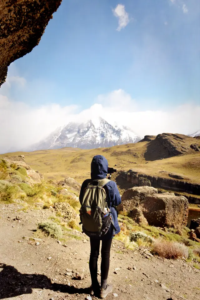 Hiking in Sarmiento in search of magical animals of Patagonia