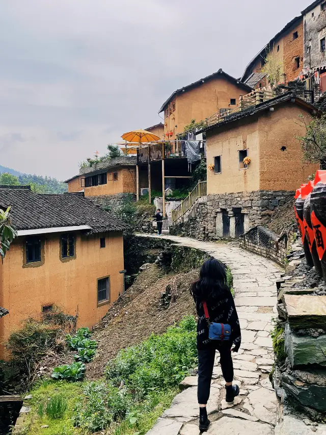 A hidden gem in Southern Anhui! I absolutely adore this secluded paradise nestled in the mountains!