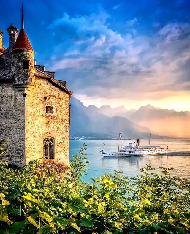 Fairy-tale Castles - The Ancient Castles of Switzerland