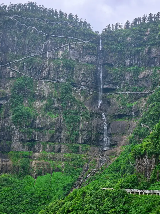 란계폭포 절벽잔도