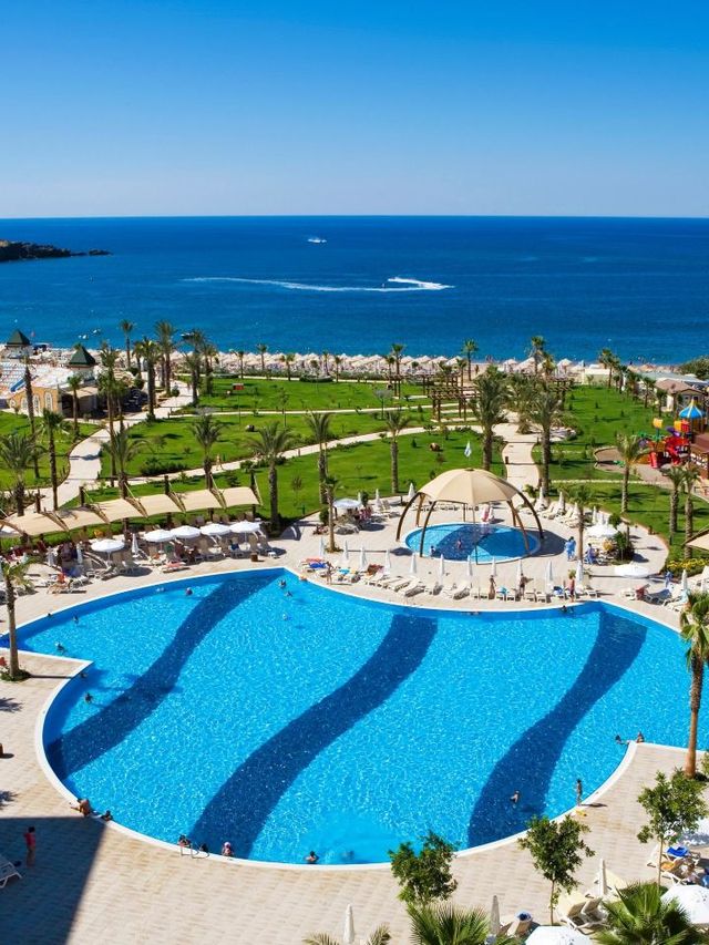 🌟🏝️ Unwind in Okurcalar: Saphir Resort & Spa Gems 💎