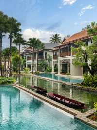 🌴🌟 Khao Lak's Beachfront Bliss: Grand Mercure Uncovered 🌊🛏️