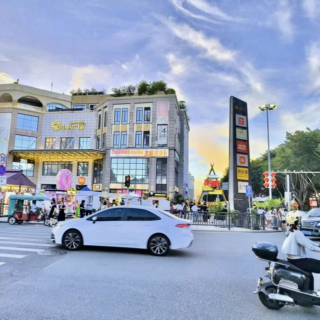 逛逛中山興中廣場東街集市 逛逛中山興中廣場東街集市