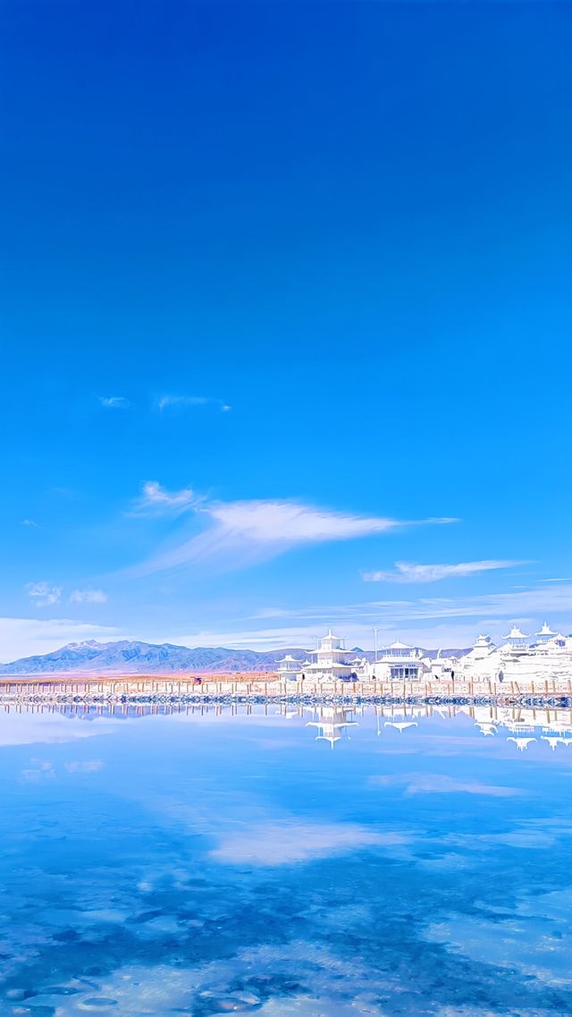 青海湖聖泉灣斷崖的奇觀，難道不令人嚮往嗎？
