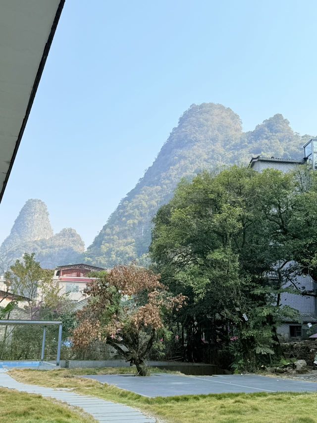 藏在山野間的中式酒店