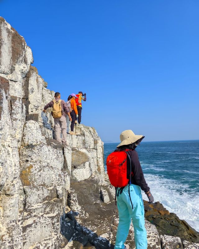 挑戰東龍洲島，開啟驚險刺激之旅