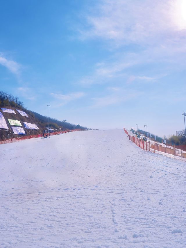 冬日裏的滑雪之旅雲上草原滑雪場