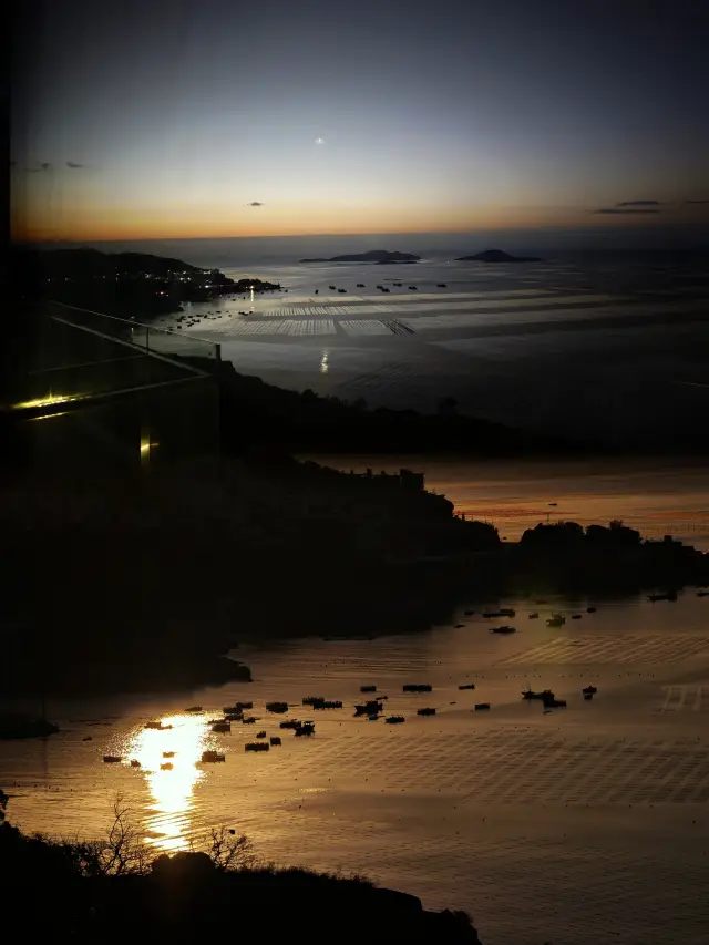 Pingtan Sunrise Pursuit: Witnessing the First Rays of Dawn by the Sea
