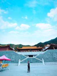 THIS TEMPLE IS WORTH HIKING 👍👍👍