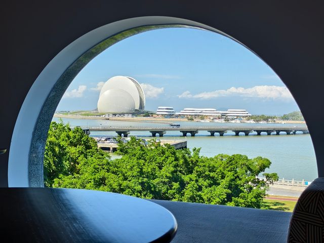 珠海日月貝嘅美，值得同佢喺高空對望