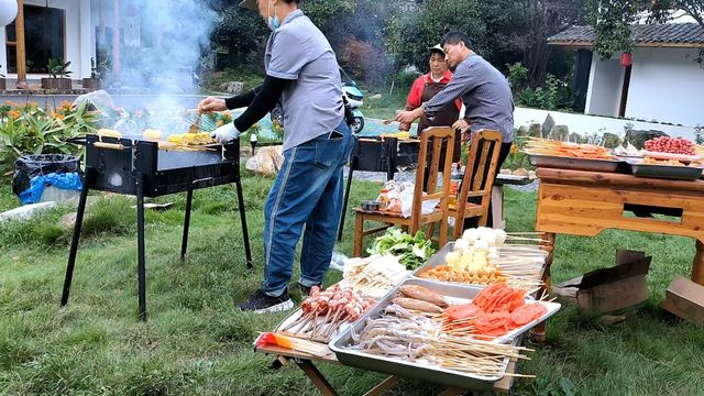 喺民宿開派對！包棟山間民宿，飲酒食串燒休閒局！