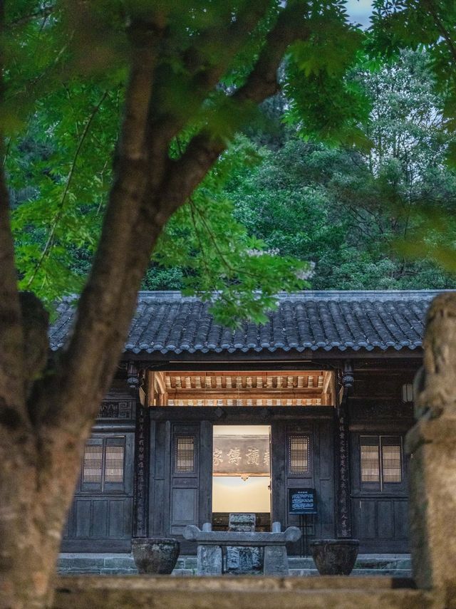 秦嶺深處50間絕美民宿推薦：瞿家大院