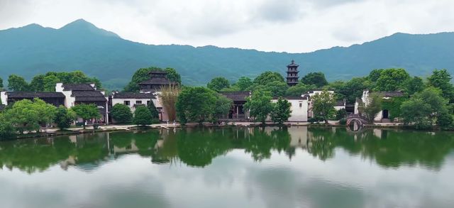 解碼徽州遺珠 | 迷宮祠堂、文藝田野與聯體古居