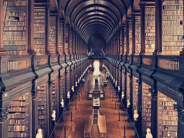 穿越400年時光！愛爾蘭聖三一學院書香之旅】**  
