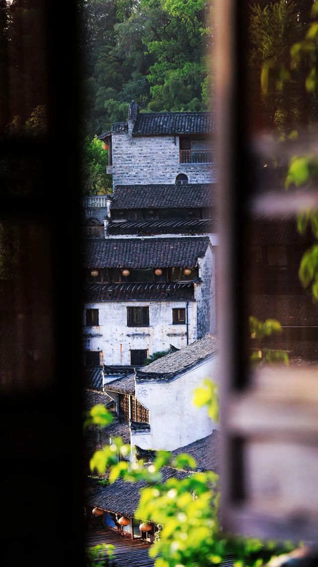 江西婺源，一座隱藏於半山腰嘅世外古村！