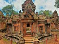 Banteay Srei: Cambodia's Exquisite Temple Masterpiece