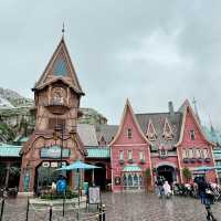 【香港ディズニー】世界でここだけ❄️アナ雪エリア