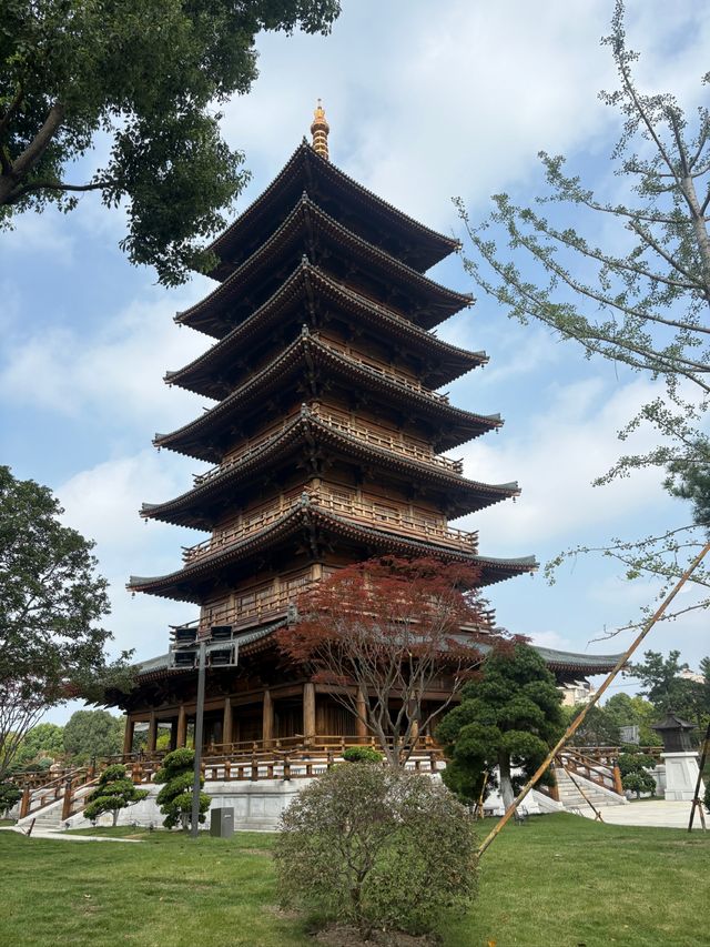 千年晚唐風！白玉蘭獎古剎藏魔都！寶山寺暴走指南