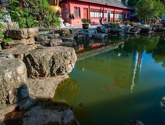 藏在鬧市的百年古寺，毗盧寺的寧靜與厚重，遠比想像中更動人