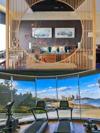 落地窗前跑海邊海天一線具體化了