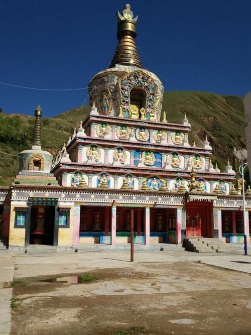 【藏在青海的“淨土”——黃南藏族自治州！一場心靈洗禮與絕美風光的終極體驗等你來探索！】  嘿，熱