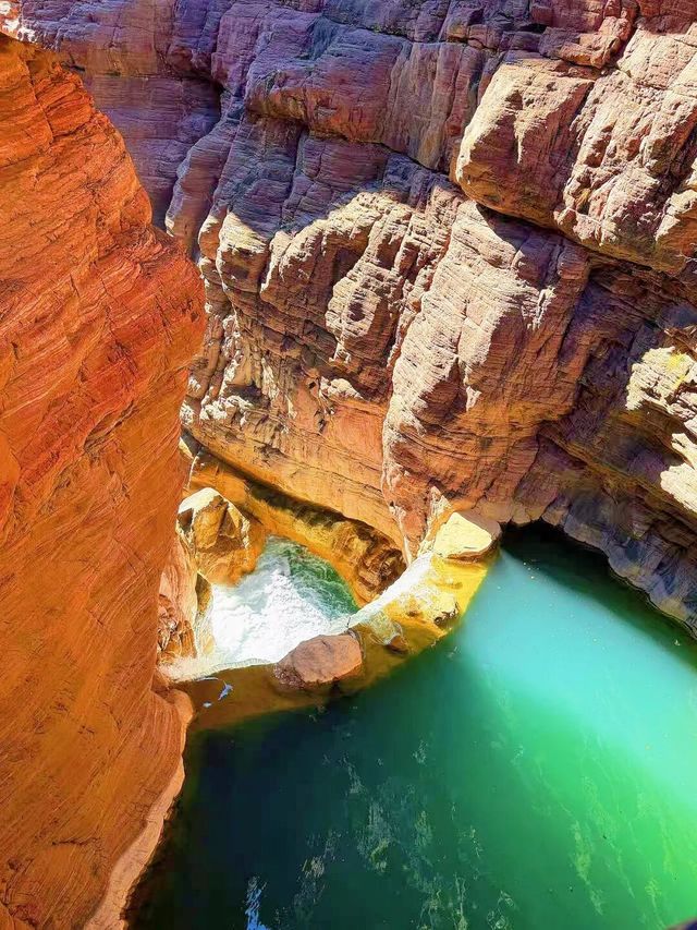 丹霞地貌徒步探險指南 丹霞地貌徒步探險指南